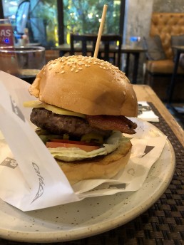 Burger at Cafe 8.98, Ao Nang, Thailand