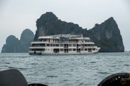 Luxury Bai Tu Long bay cruise Vietnam Athena Cruises