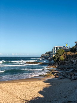 Things to do in Sydney Australia - Bondi beach