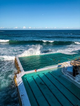 Things to do in Sydney Australia - Iceberg Pool at Bondi beach